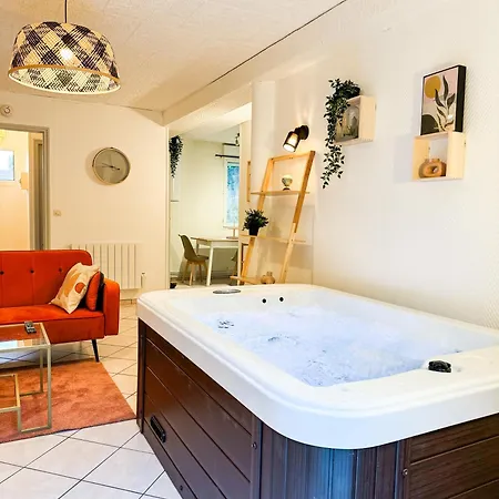 New Jacuzzi Le Terracotta Terrasse Parking Centre Appartamento